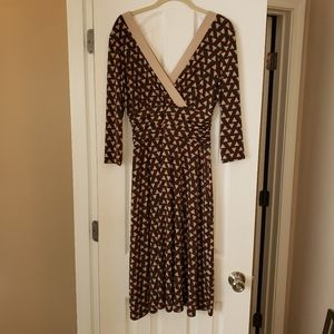 🦄 NWOT Sandra Darren geometric size 12